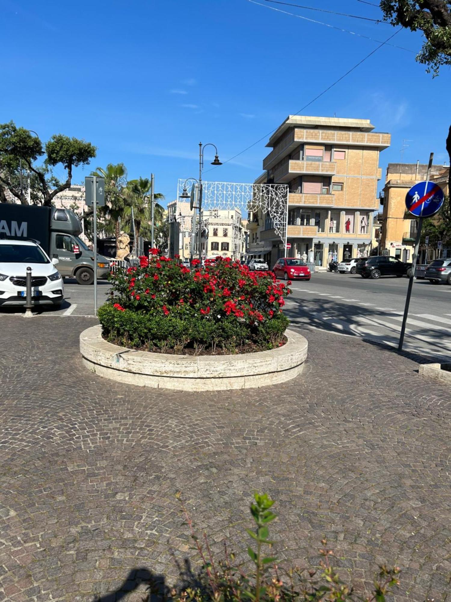 Casa Vacanze Romana 19 Giubileo 2025 Nettuno Exterior foto