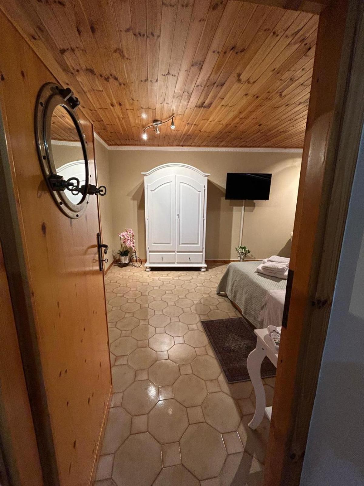 Casa Vacanze Romana 19 Giubileo 2025 Nettuno Exterior foto